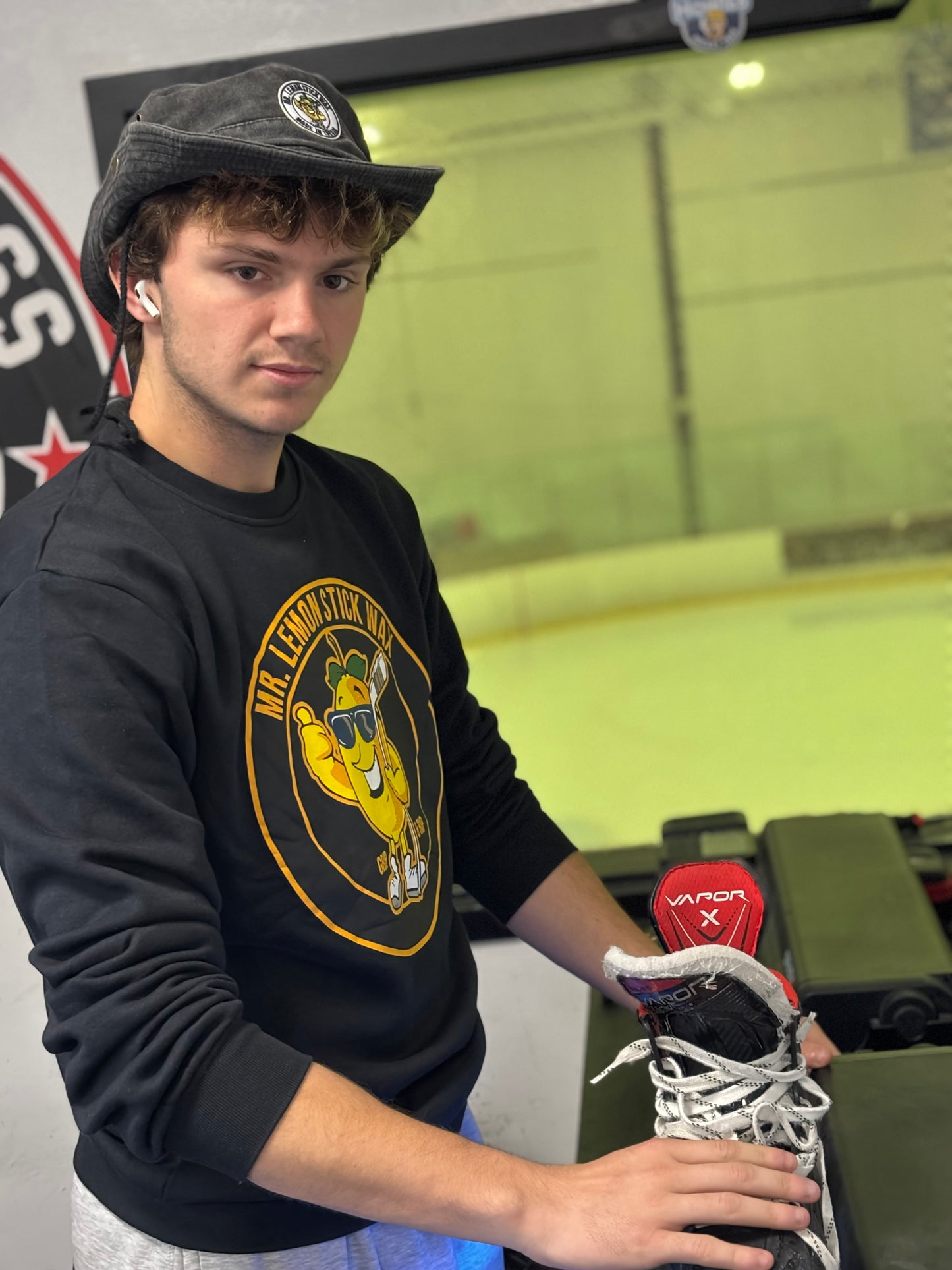 The Lemon Standard Crewneck